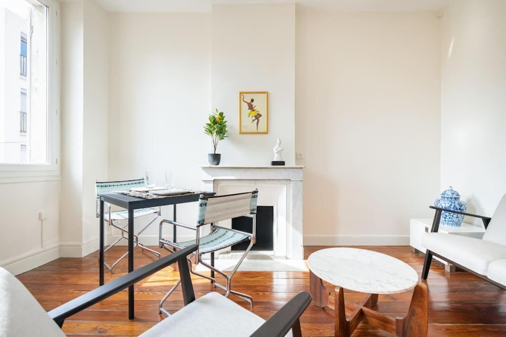 Apartment Cocoon Flat / Roucas Blanc Marseille